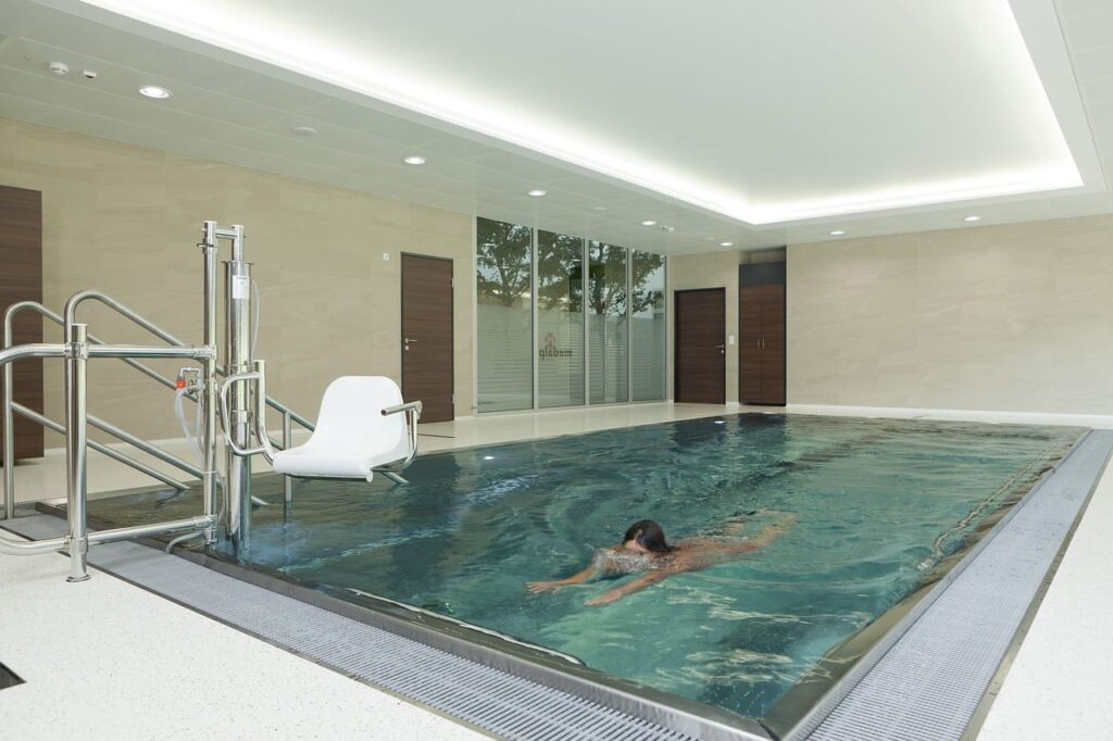 Mejores Hoteles en Granada con Piscina en la Habitación para una Estancia de Lujo